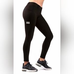 NWOT- "We The People" Defender High Waist 7/8 Tactical Leggings Women's Size L